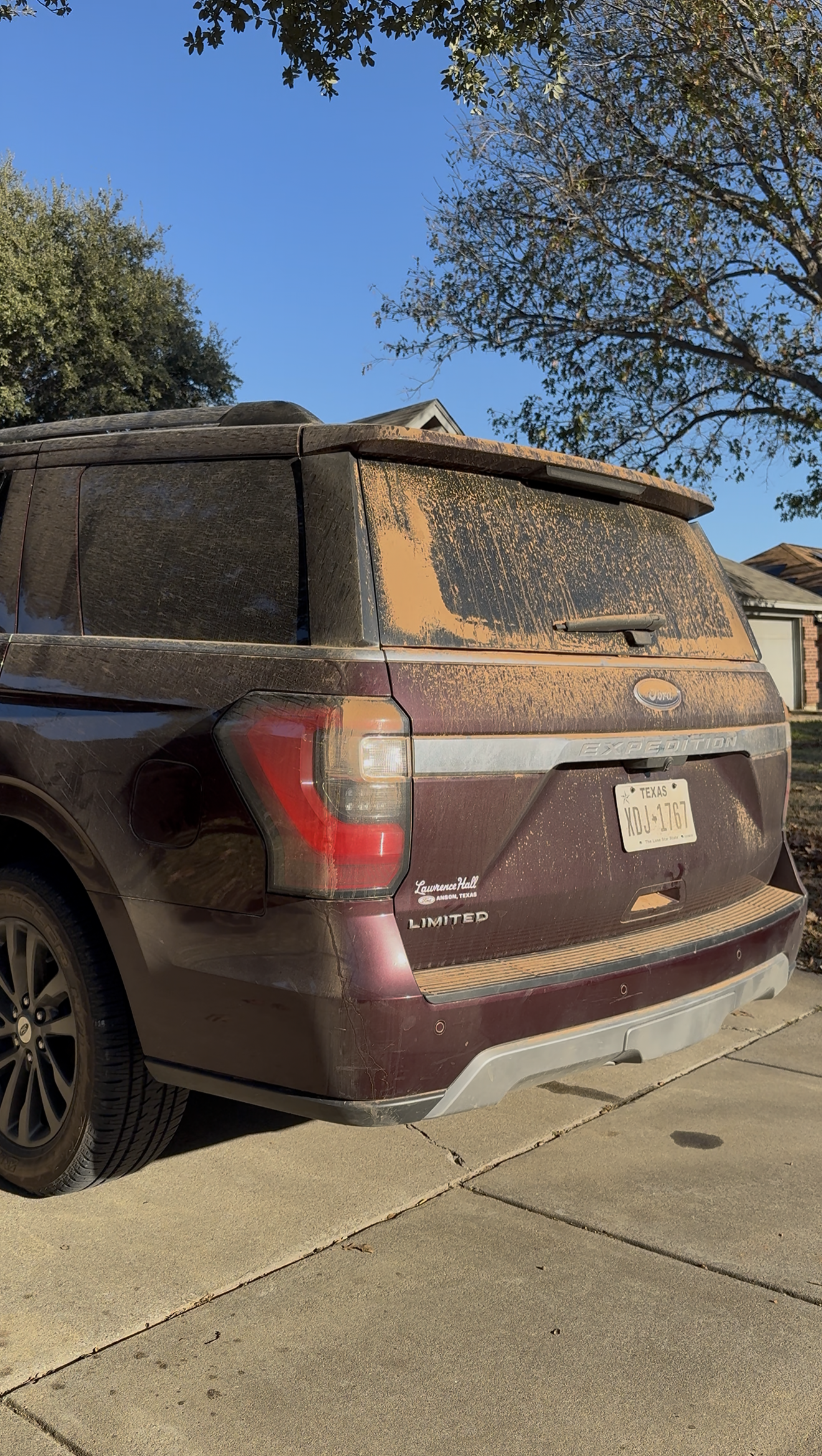 Ford Expedition before full detail DFW